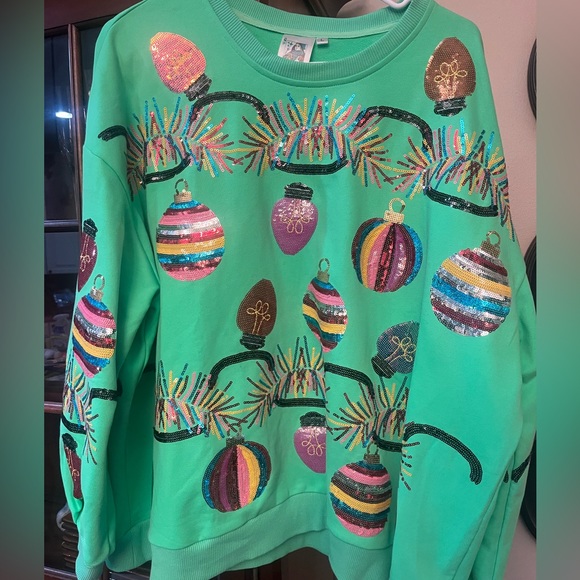 Green Tinsel Sweatshirt QOS - Picture 1 of 1